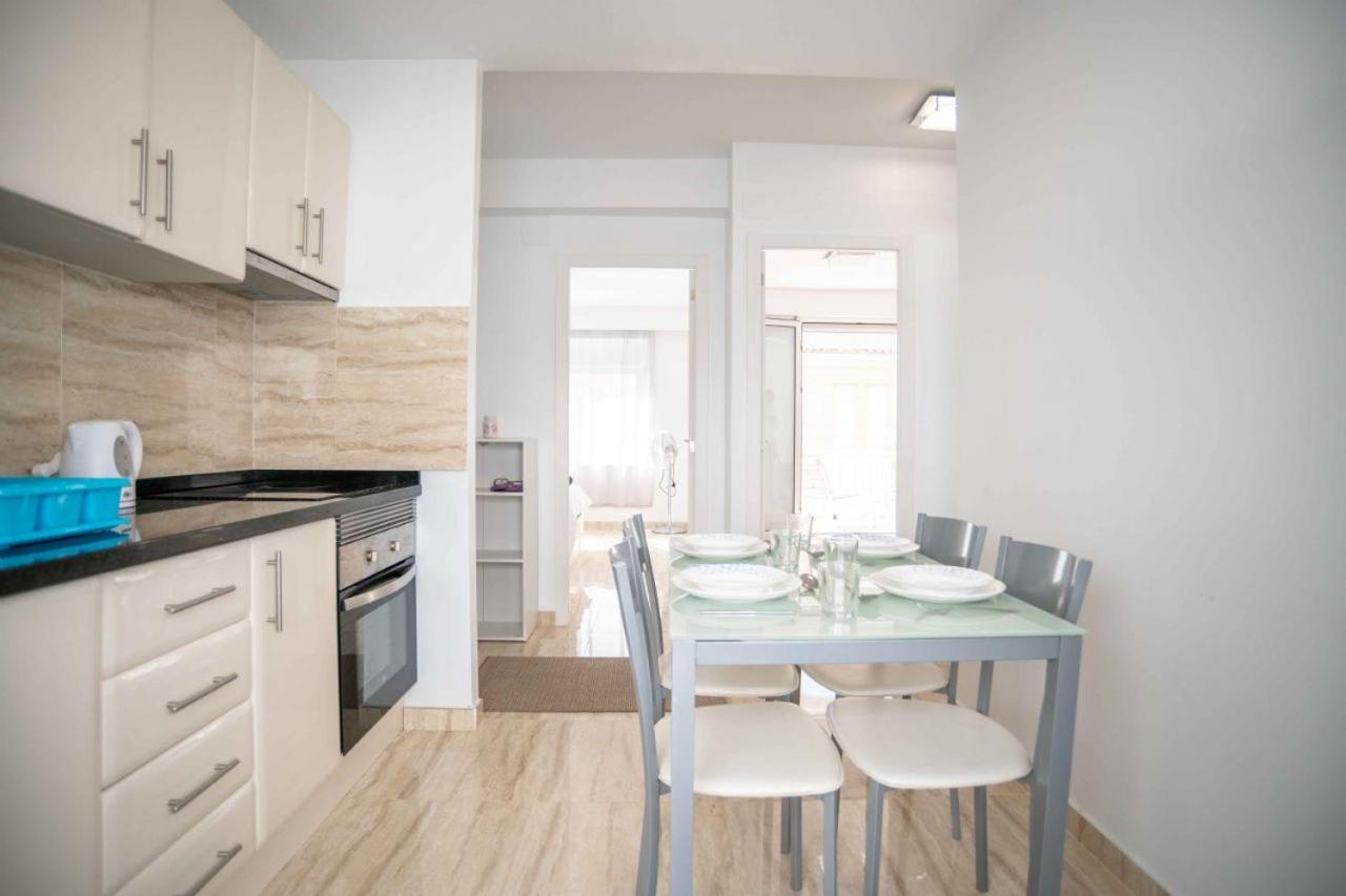 Beautiful Two Bedroom Apartment Next To The Beachfront Torre de la Horadada Zewnętrze zdjęcie