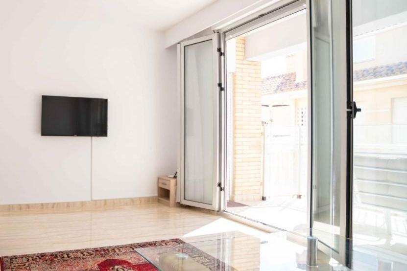 Beautiful Two Bedroom Apartment Next To The Beachfront Torre de la Horadada Zewnętrze zdjęcie